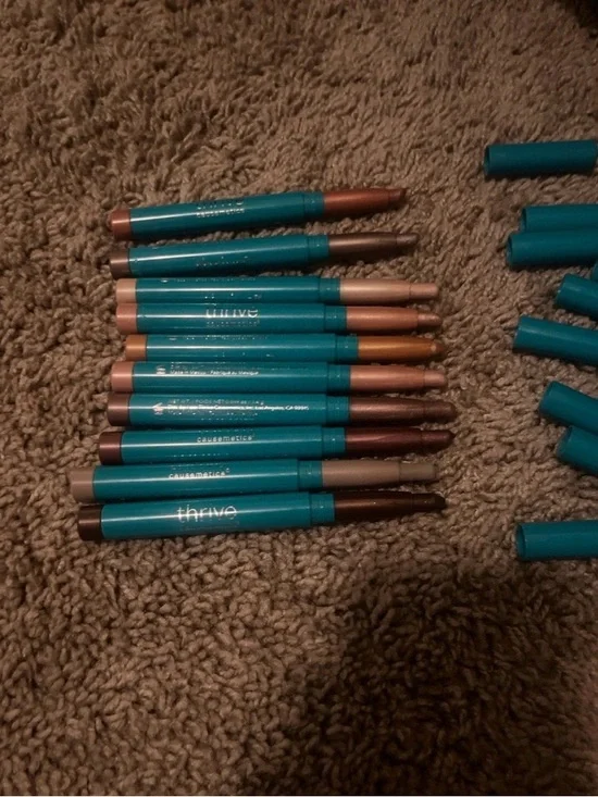 Thrive causemetics eyeshadow stick bundle of 10 - Picture 2 of 4